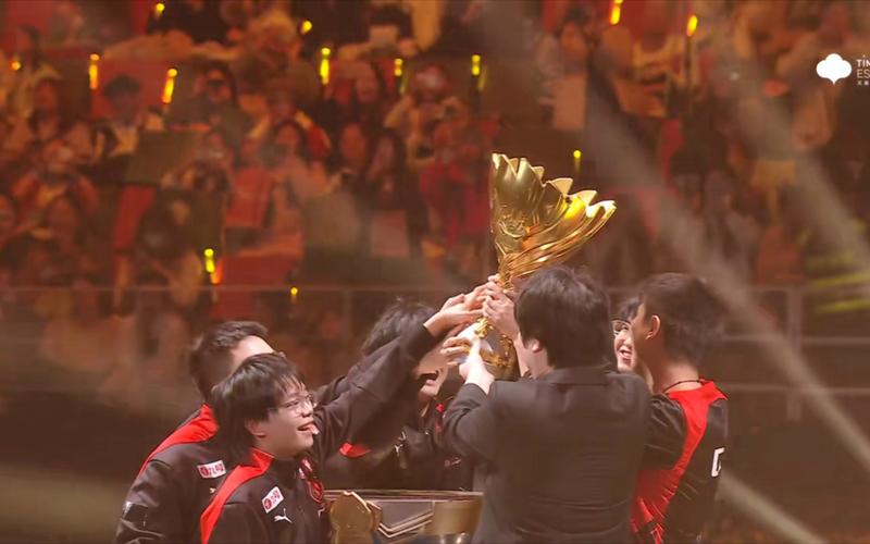 英雄联盟比分：LPL S10冒泡赛，LGD 3：1 淘汰IG拿到LPL最后一张前往S赛的门票！